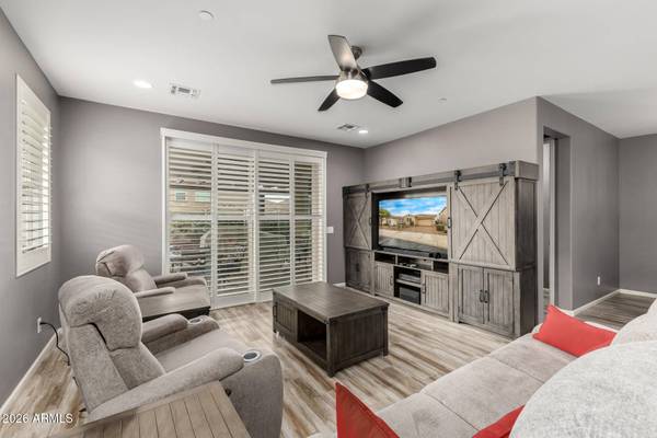 13735 W AMARANTH Street, Peoria, AZ 85383