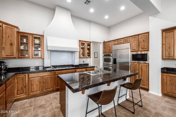 12448 W ROSEWOOD Lane, Peoria, AZ 85383