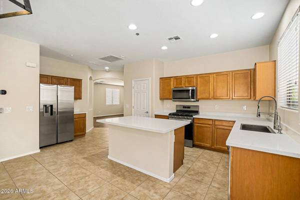 12092 W EAGLE RIDGE Lane, Peoria, AZ 85383