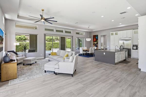 13454 W MINER Trail, Peoria, AZ 85383