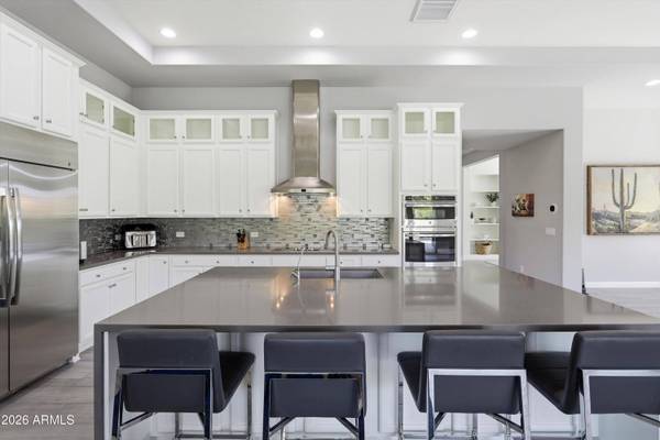 13454 W MINER Trail, Peoria, AZ 85383