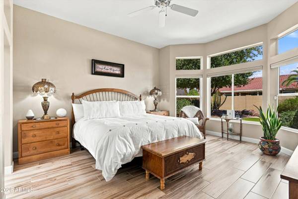 16012 W FALCON RIDGE Drive, Sun City West, AZ 85375