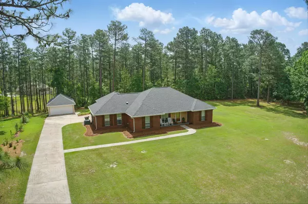 210 Longleaf Dr., Petal, MS 39465