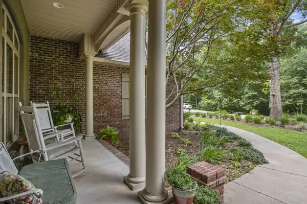 49 Buckingham St., Hattiesburg, MS 39402
