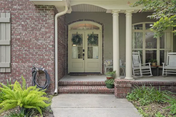 49 Buckingham St., Hattiesburg, MS 39402