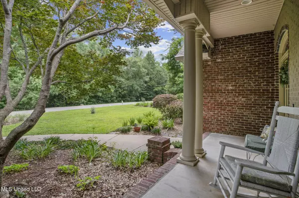 49 Buckingham Street, Hattiesburg, MS 39402