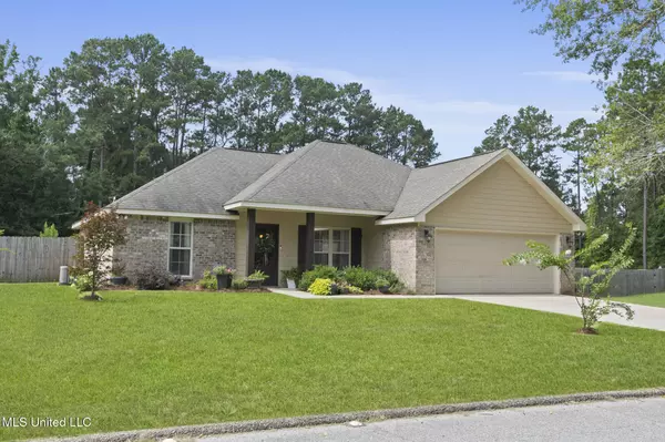 87 Sandy Lane, Hattiesburg, MS 39402