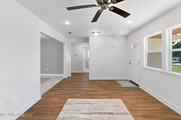 113 Green Street, Petal, MS 39465