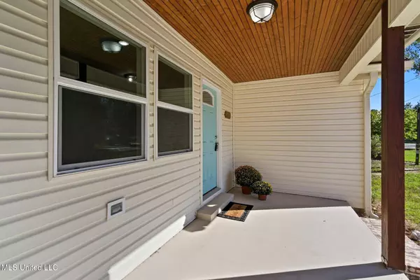 113 Green Street, Petal, MS 39465