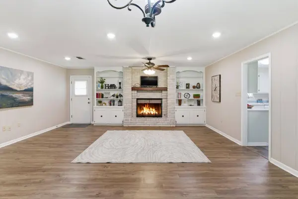 300 Ark Ln., Petal, MS 39465