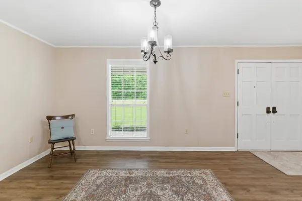 300 Ark Ln., Petal, MS 39465