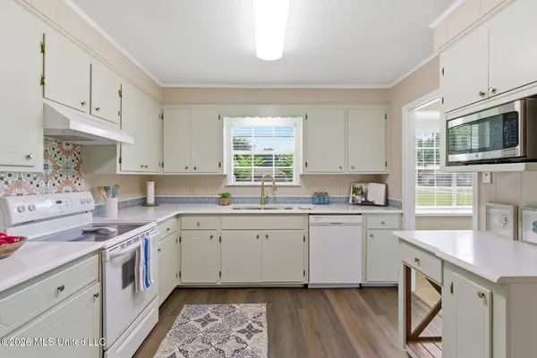 300 Ark Lane, Petal, MS 39465