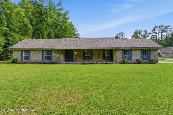 300 Ark Lane, Petal, MS 39465