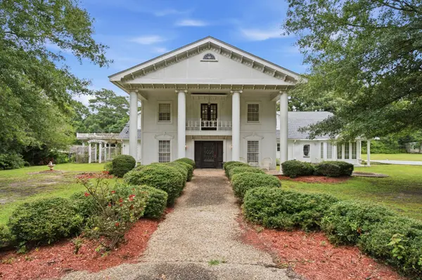 84 Lynn Ray Rd., Petal, MS 39465