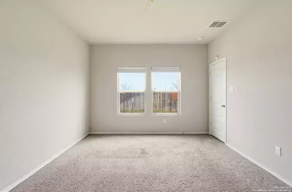 2430 Pink Pearl, San Antonio, TX 78224