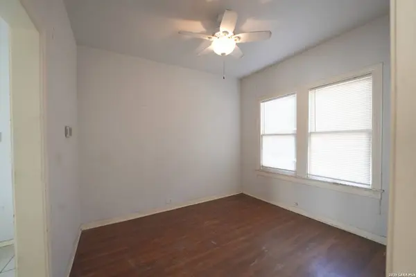 1306 McKinley, San Antonio, TX 78210