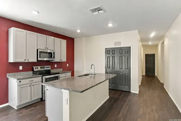 3519 STRAWBERRY GRV, San Antonio, TX 78264