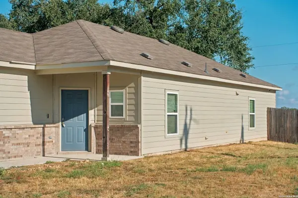 3519 STRAWBERRY GRV, San Antonio, TX 78264