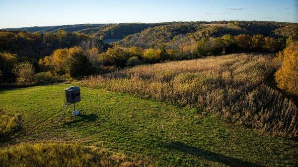 N23415 Oak Ridge Dr, Gale, WI 54630