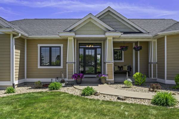 N7256 Cottonwood Ln, Holland, WI 54636