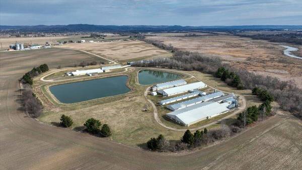 N6671 County Road XX -, Holland, WI 54636