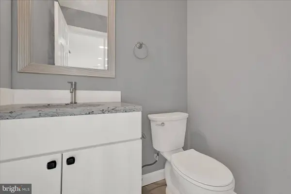 2 ARMOR CT, Baltimore, MD 21220