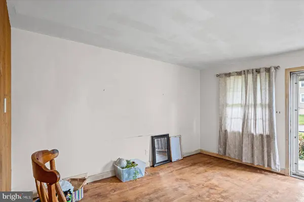 7600 PARK DR, Parkville, MD 21234