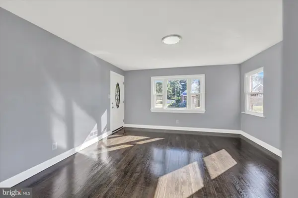 19 BELHAVEN DR, Nottingham, MD 21236