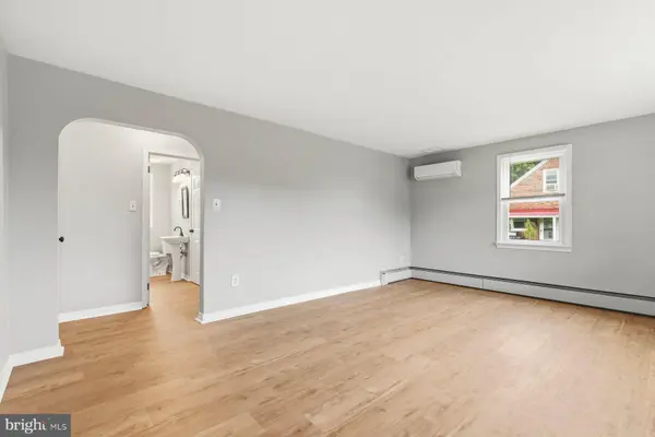 4088 MANCHESTER ST, Glen Rock, PA 17327