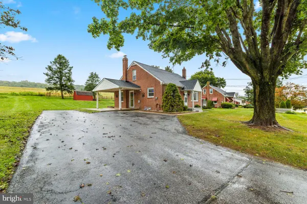 4088 MANCHESTER ST, Glen Rock, PA 17327