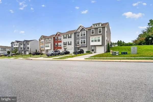81 AYRSHIRE DR, Hanover, PA 17331
