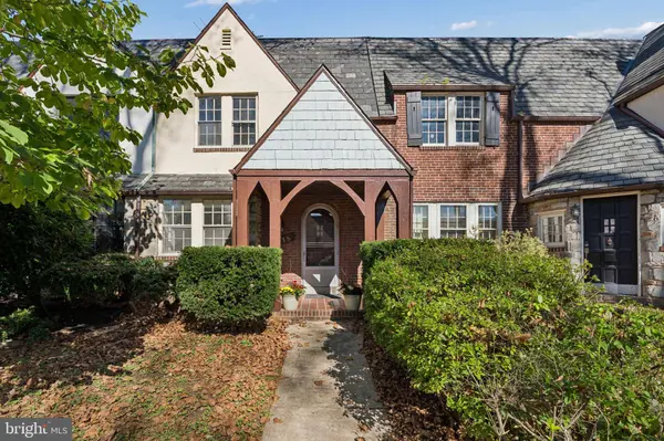 718 E LAKE AVE, Baltimore, MD 21212