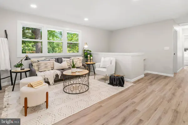 994 HILLENDALE DR, Annapolis, MD 21409