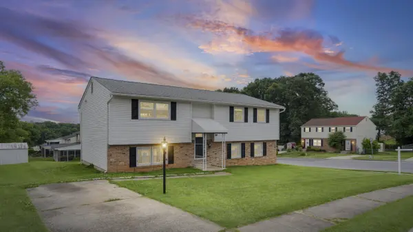 6700 Yataruba Dr, Gwynn Oak, MD 21207-5665