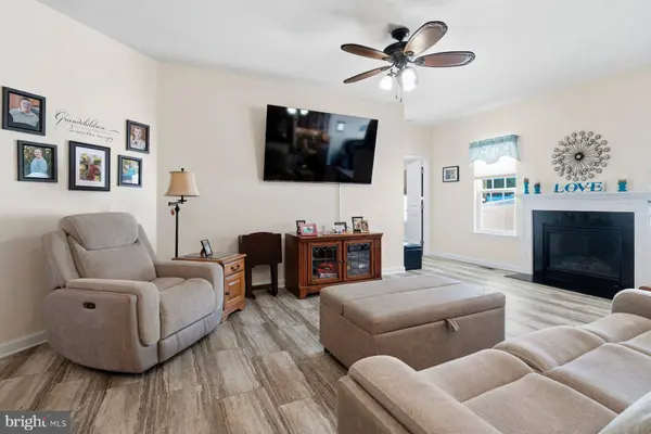 36 KAITLYN DR, Hanover, PA 17331