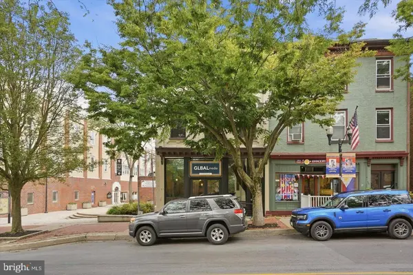 47 E MAIN ST