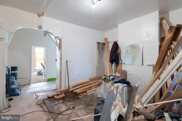 2107 N FULTON AVE, Baltimore, MD 21217