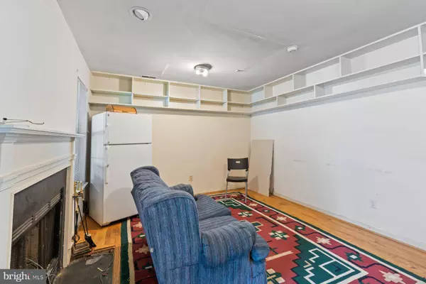 2917 ROSE CREST LN, District Heights, MD 20747