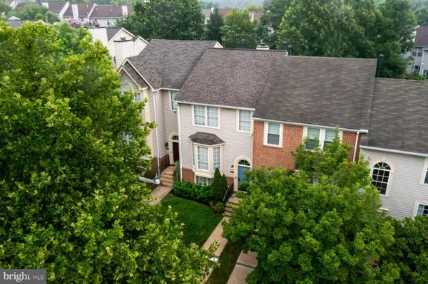 7677 BLUEBERRY HILL LN, Ellicott City, MD 21043