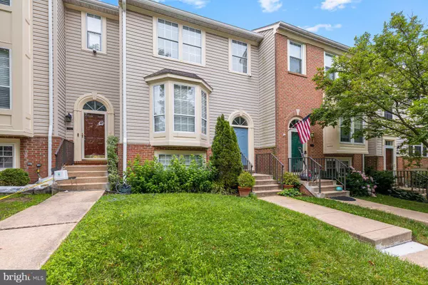 7677 BLUEBERRY HILL LN, Ellicott City, MD 21043