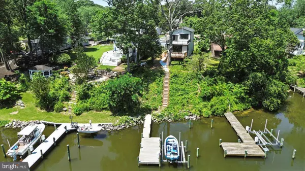 1328 EDNA RD, Pasadena, MD 21122