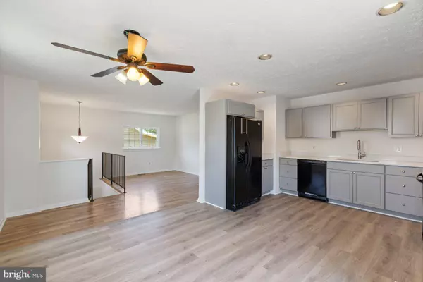 217 KENWOOD RD, Pasadena, MD 21122