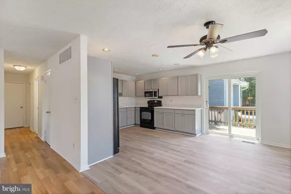 217 KENWOOD RD, Pasadena, MD 21122