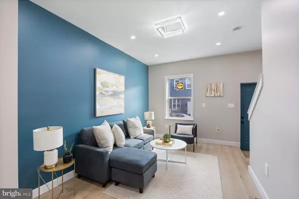 2611 HAMPDEN AVE, Baltimore, MD 21211