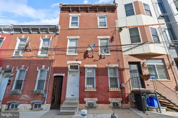 2729 W STILES ST, Philadelphia, PA 19121