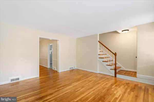 1444 MERIDENE DR, Baltimore, MD 21239