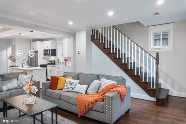 5216 BIDDISON LN, Baltimore, MD 21206