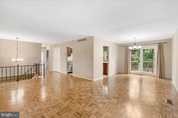 908 CRESTWICK RD, Baltimore, MD 21286