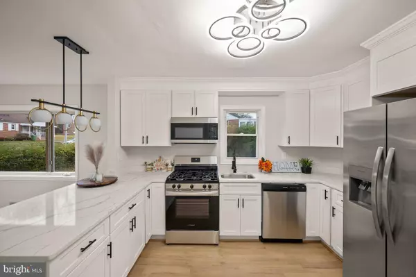 5601 GROVELAND AVE, Baltimore, MD 21215