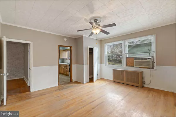 2910 BERWICK AVE, Baltimore, MD 21234